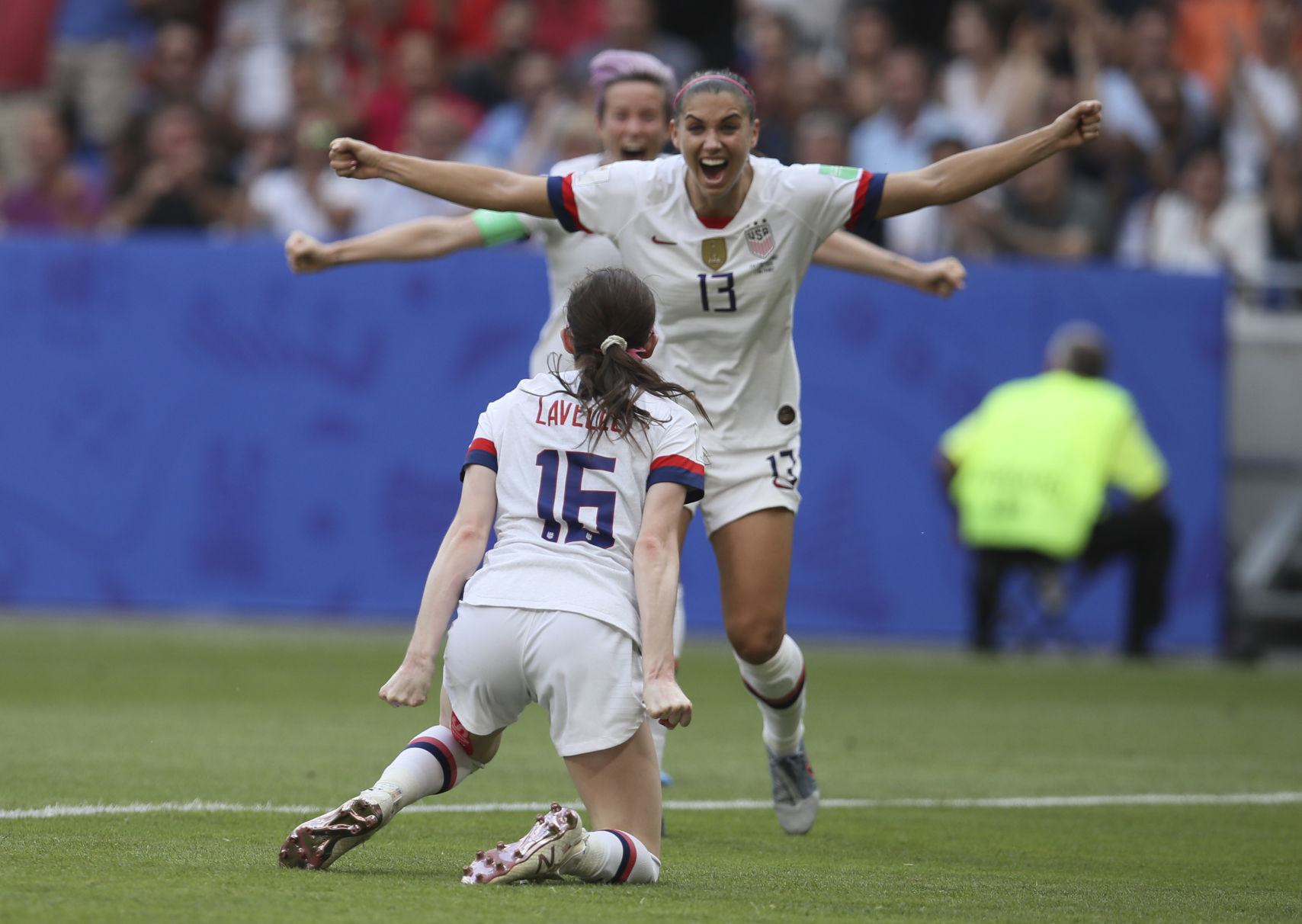 U.S. 2, Netherlands 0